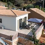 Sunset House Атанион