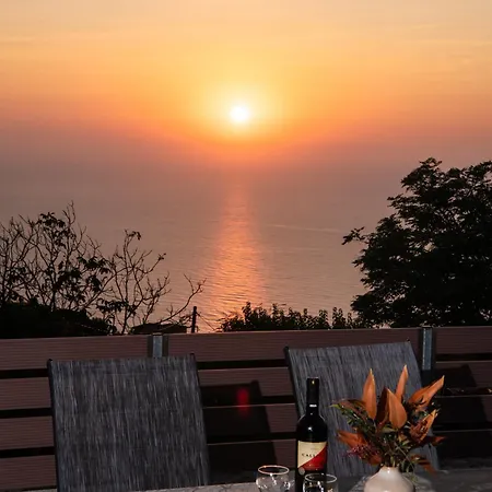 別荘 Sunset House Athánion