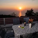 Sunset House