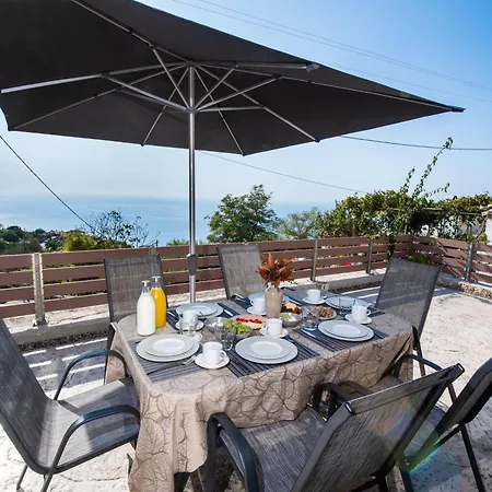 Sunset House Semesterbostad *