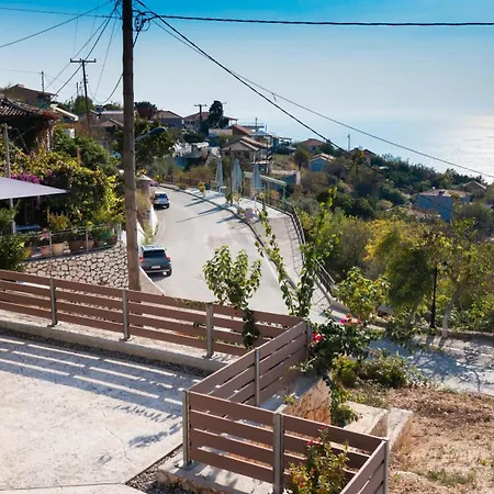 Semesterbostad Sunset House Athánion